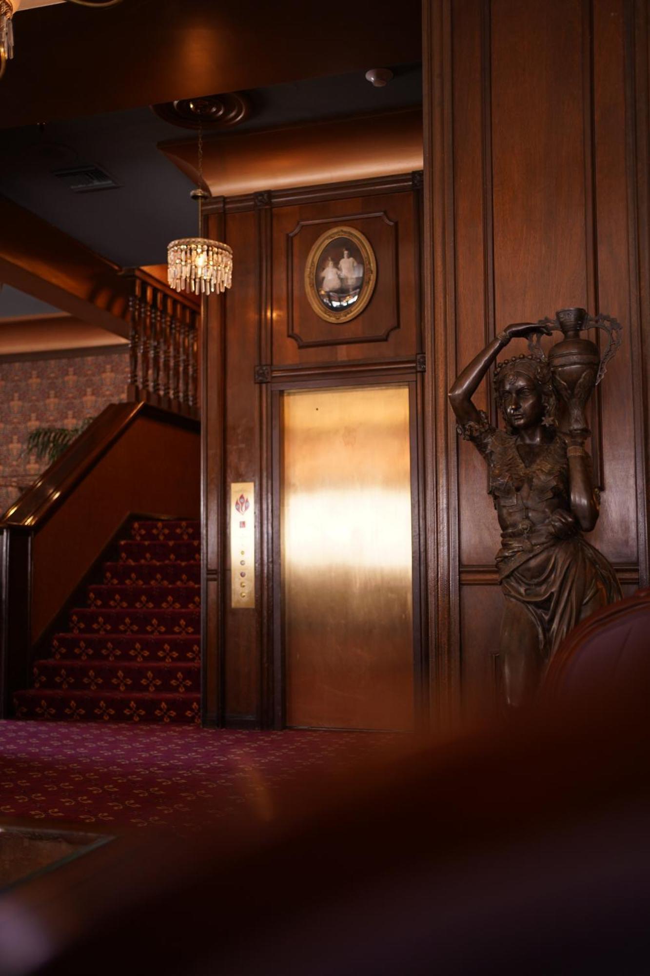 Mizpah Hotel トノパー エクステリア 写真